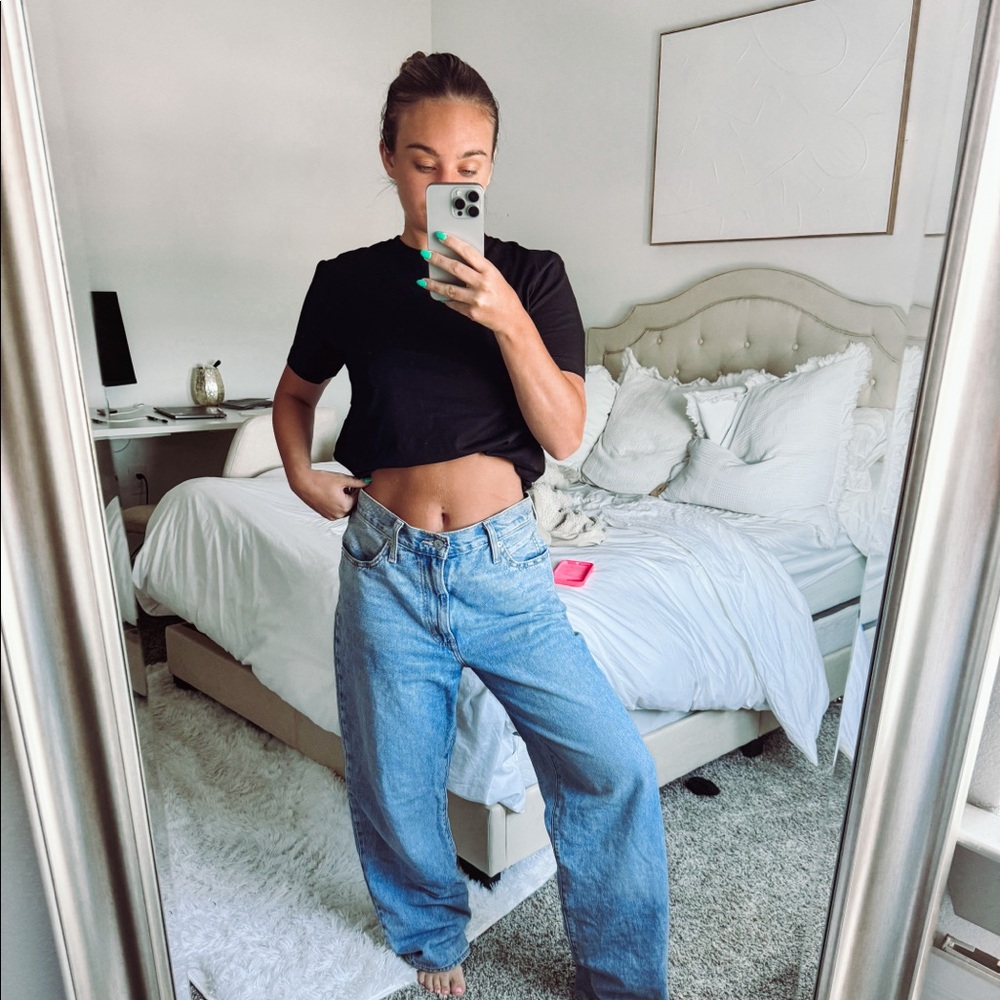 Levi’s Baggy Jeans